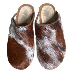 Source Unknown Brown and White Fur Mules